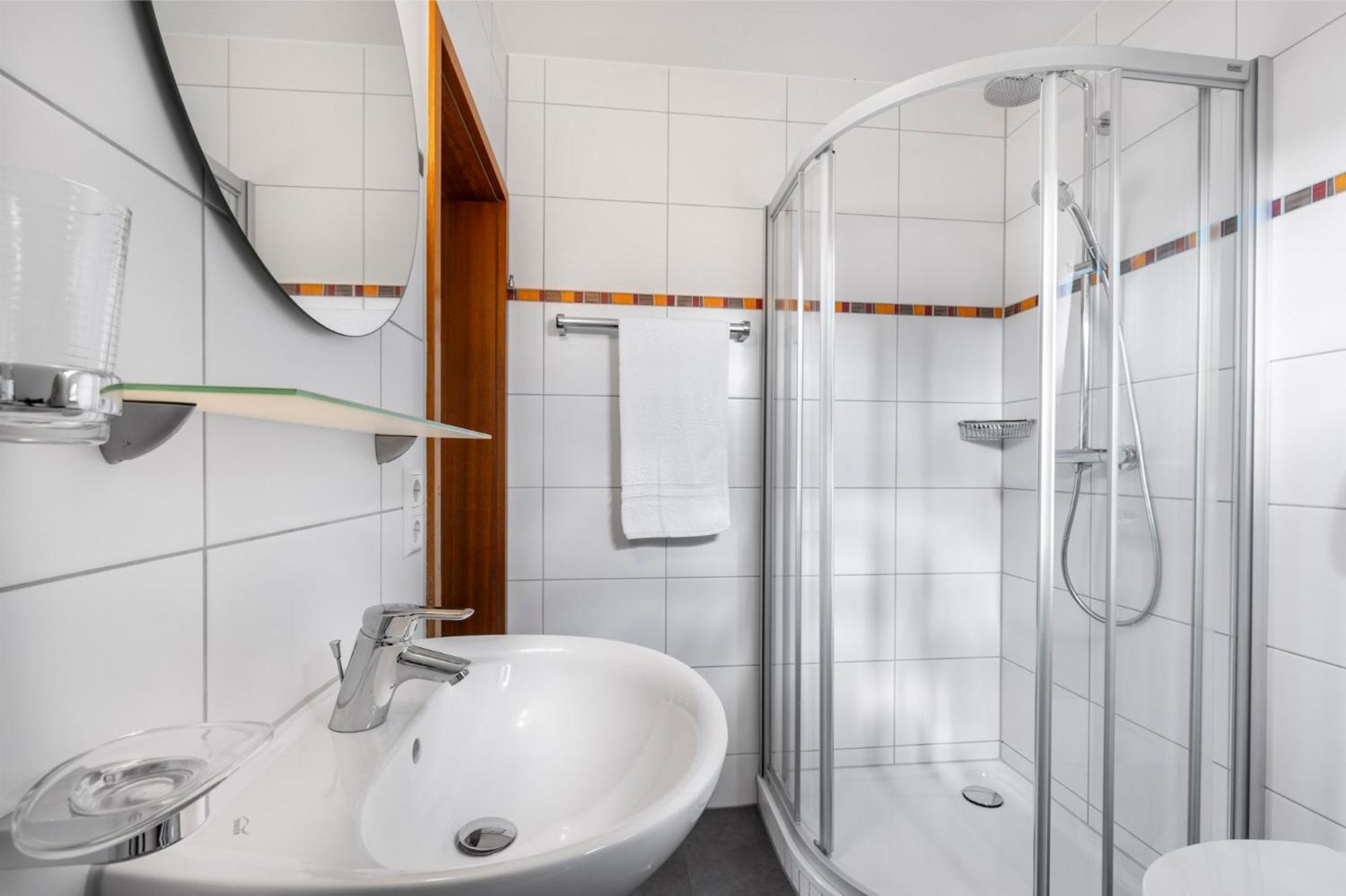 Hotel Garni Sonnengruss Hagnau Bagian luar foto