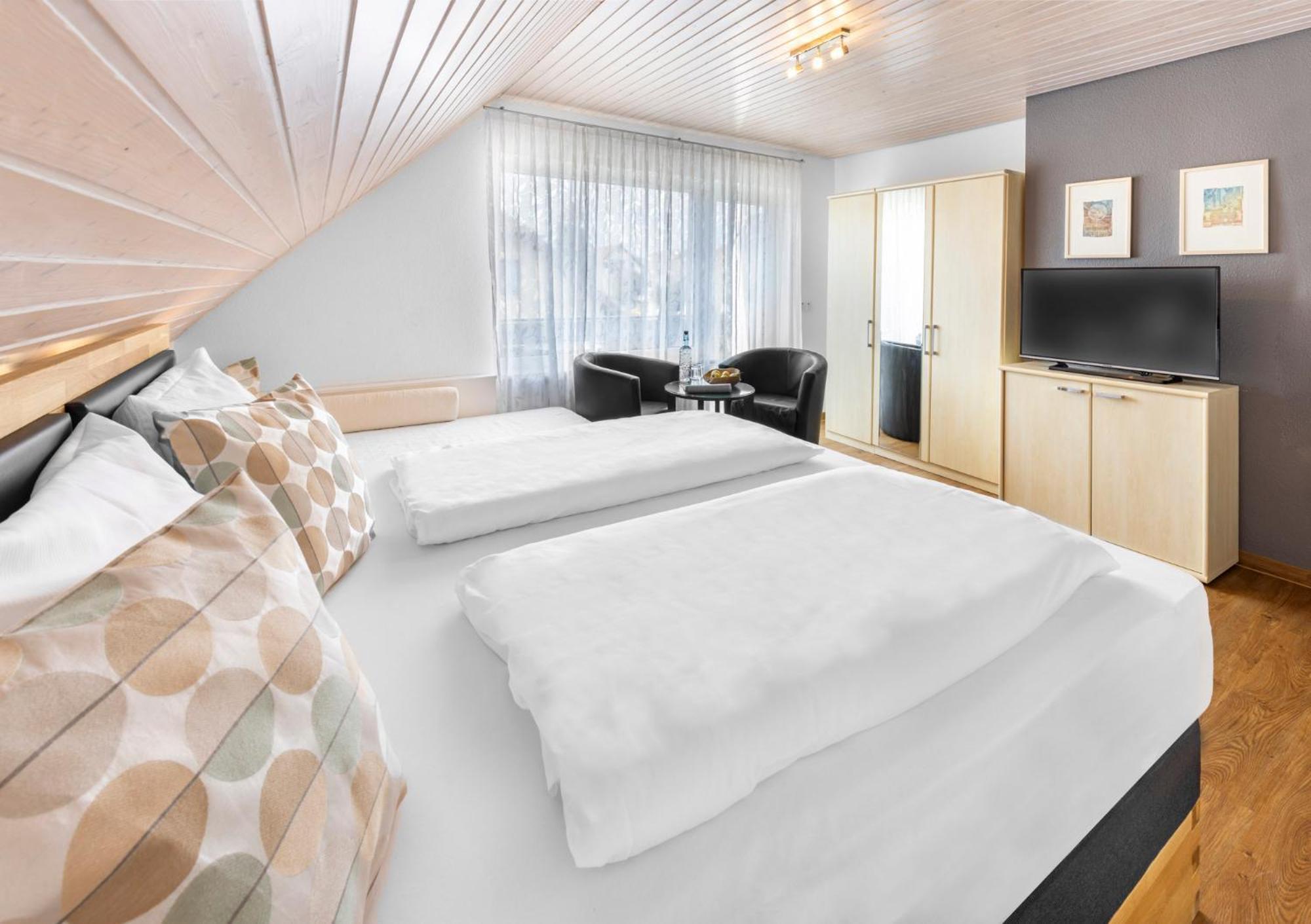Hotel Garni Sonnengruss Hagnau Bagian luar foto