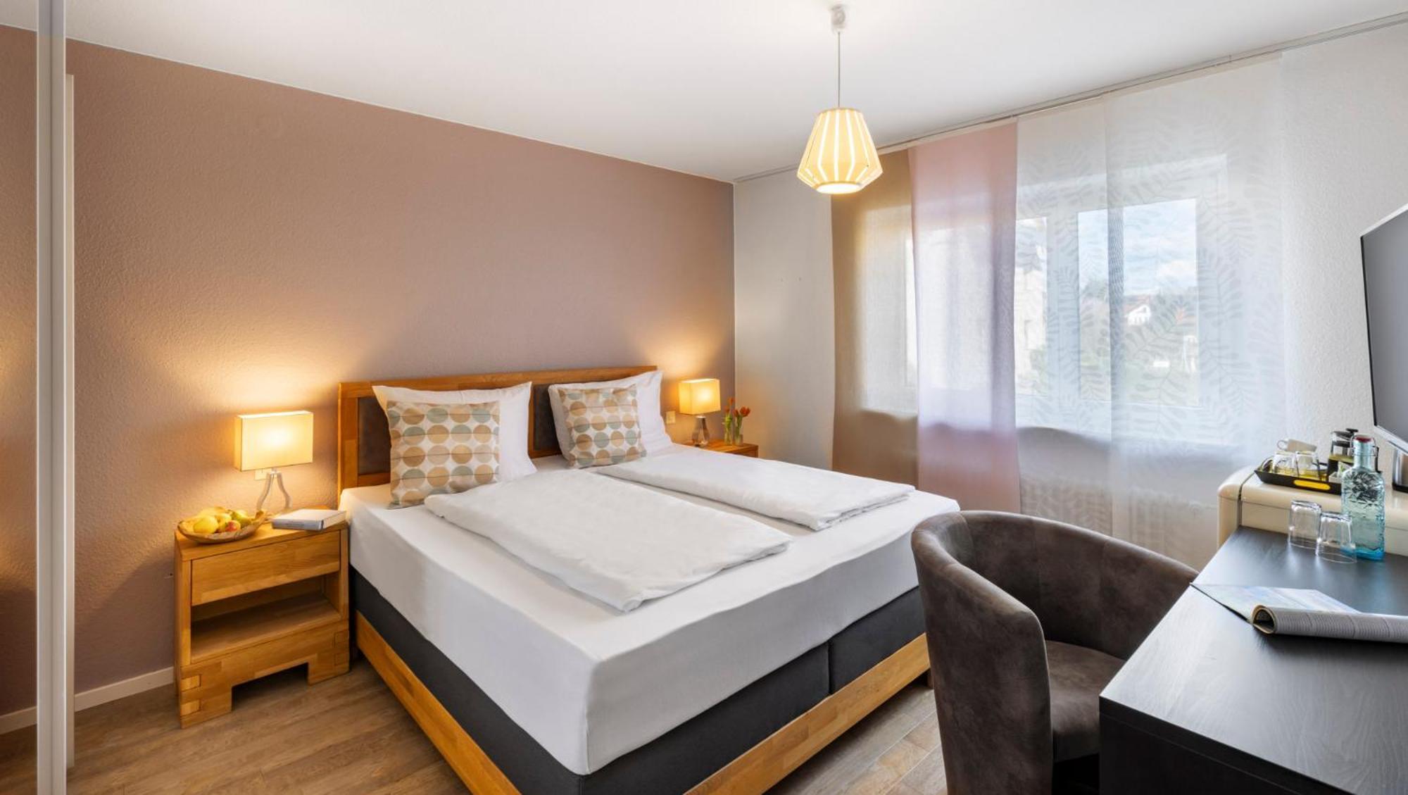 Hotel Garni Sonnengruss Hagnau Bagian luar foto