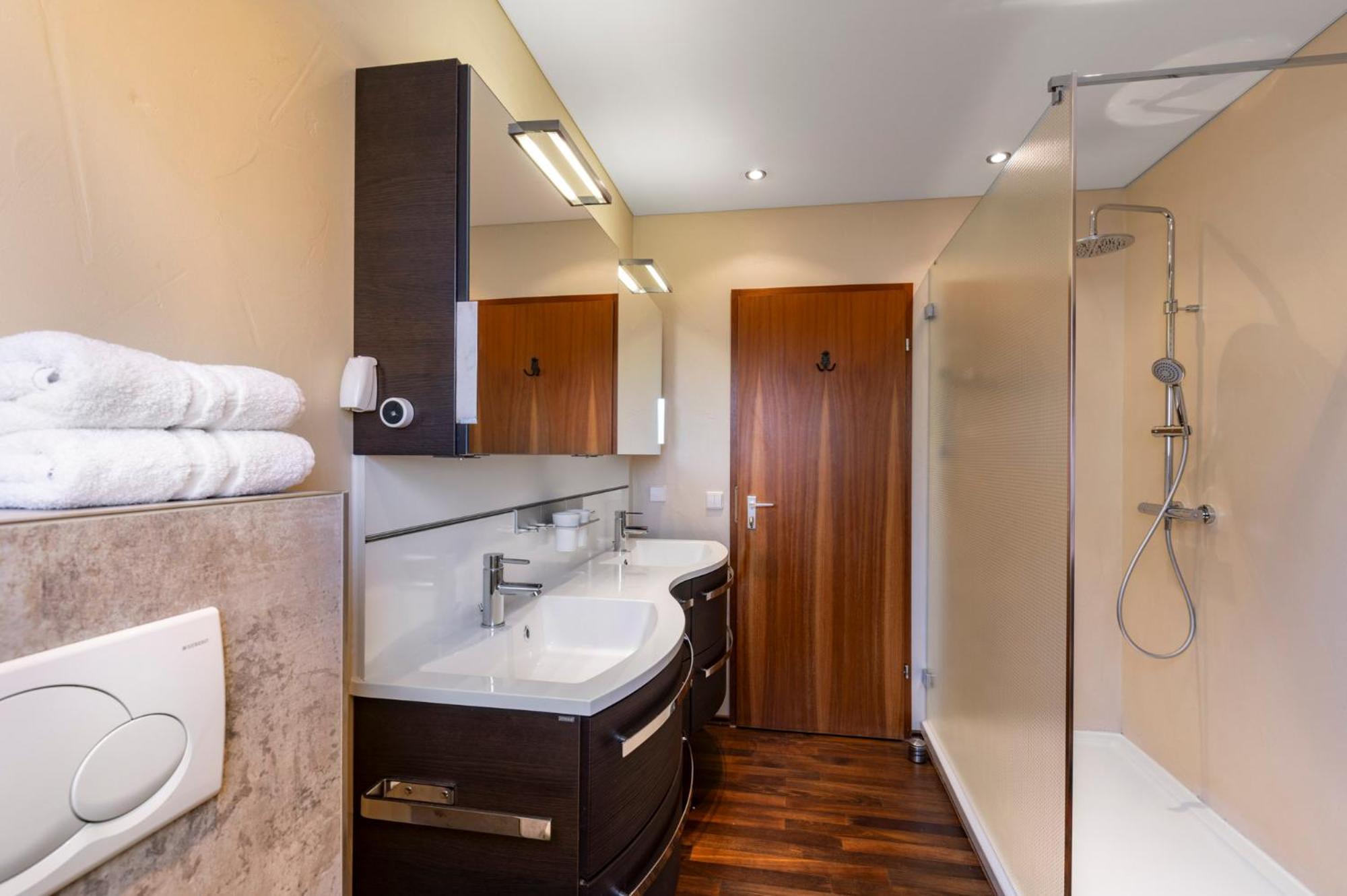 Hotel Garni Sonnengruss Hagnau Bagian luar foto