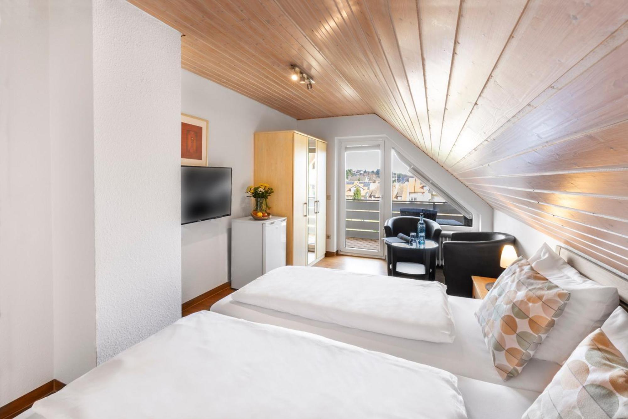 Hotel Garni Sonnengruss Hagnau Bagian luar foto
