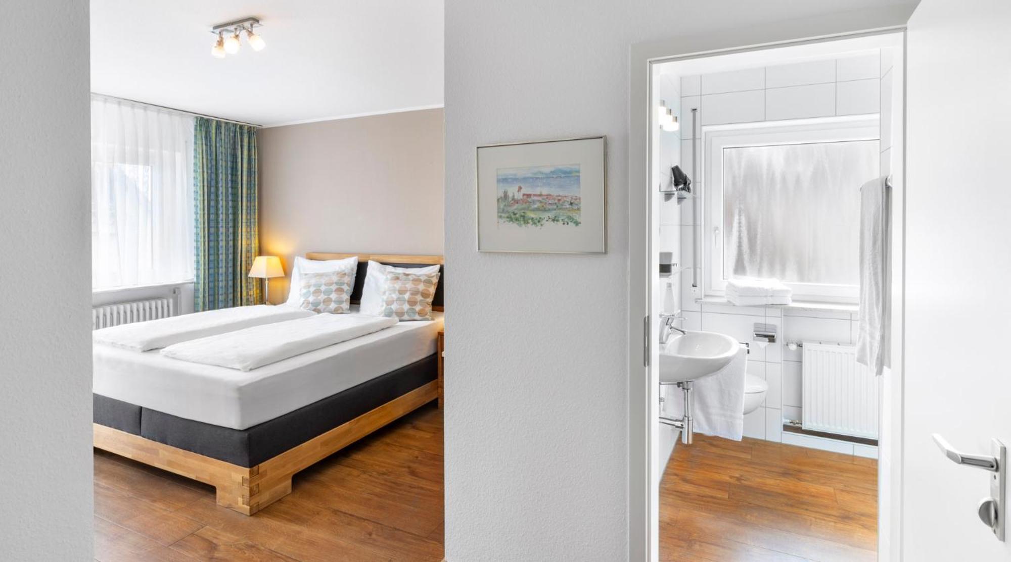 Hotel Garni Sonnengruss Hagnau Bagian luar foto