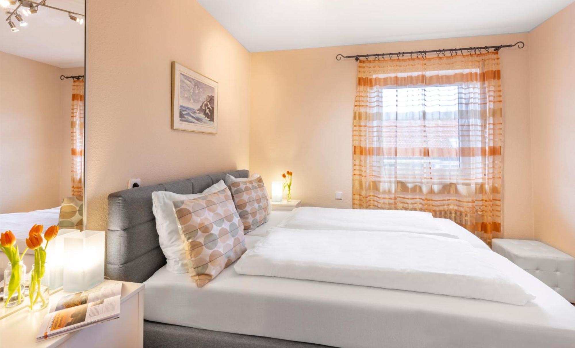 Hotel Garni Sonnengruss Hagnau Bagian luar foto